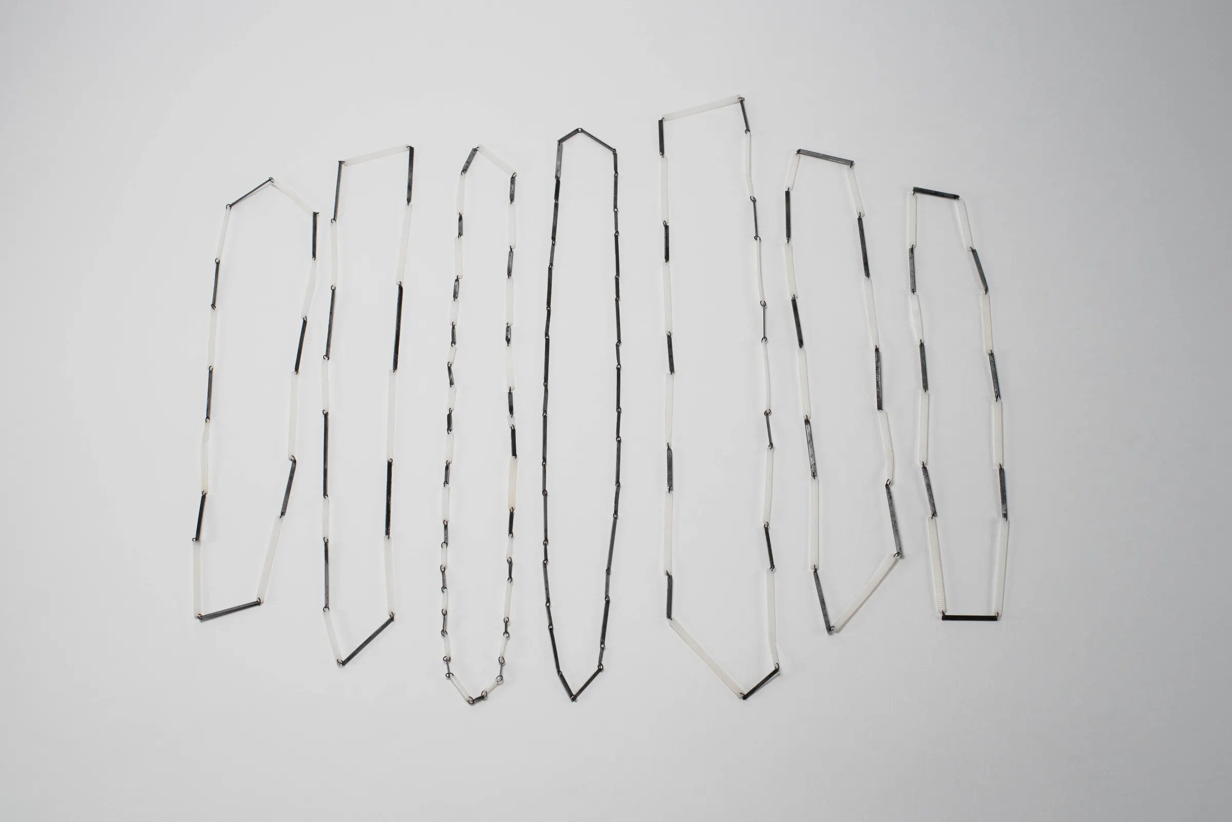 rcw... #1  - Offcuts Chain — image 2 of 2
