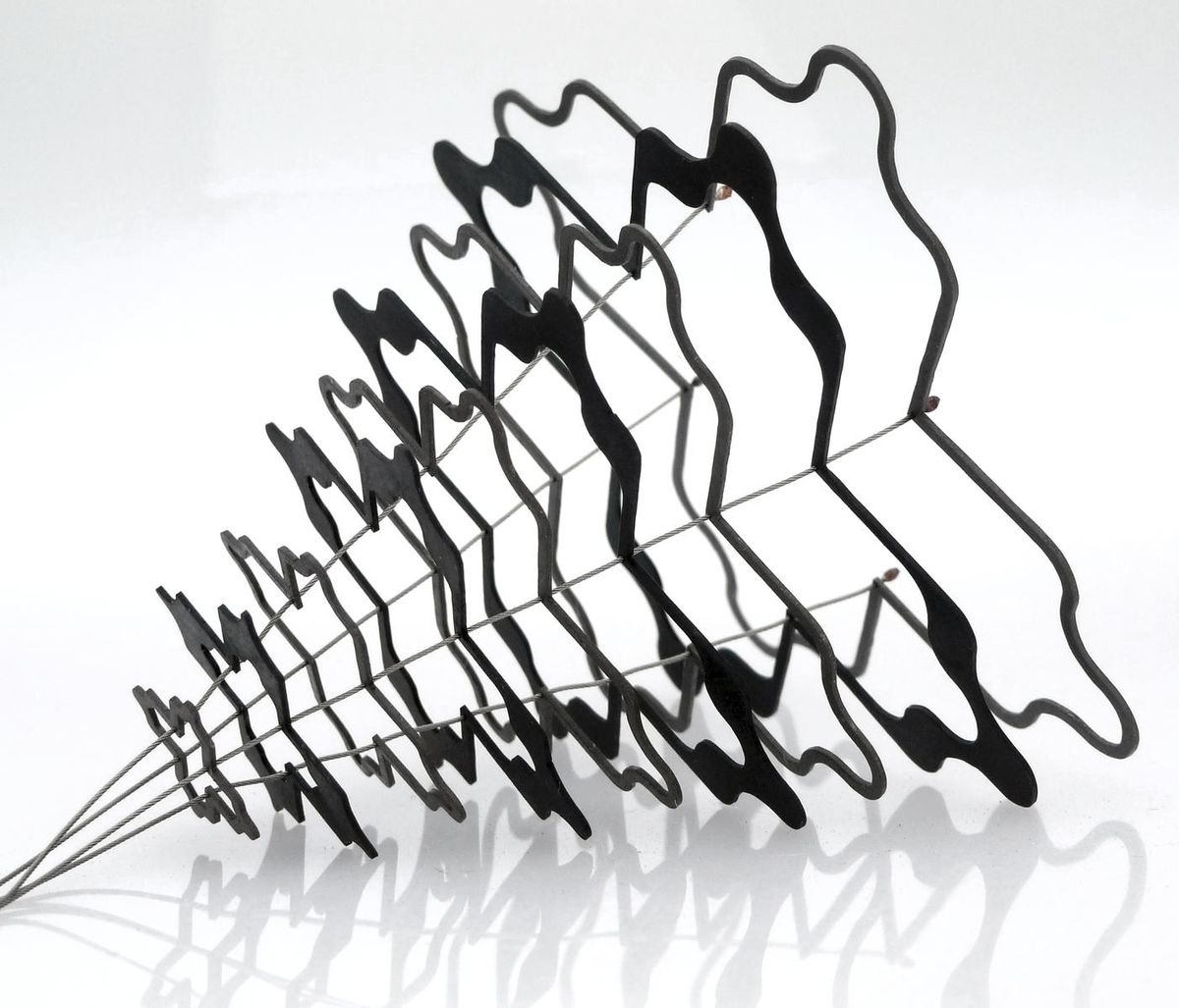 Planar Iteration 1 — image 3 of 3