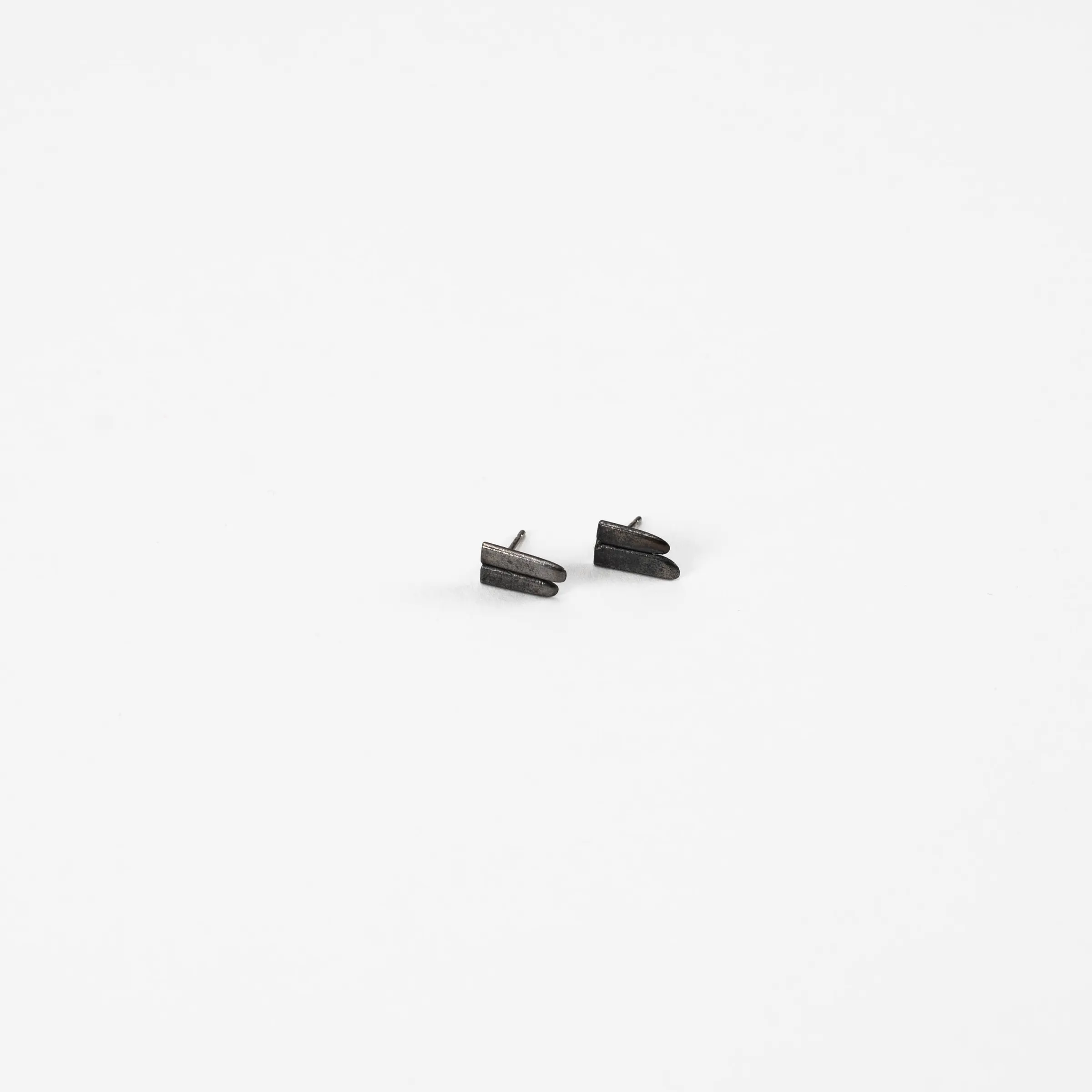 Sweeper Blade Duo End Earrings — image 3 of 4