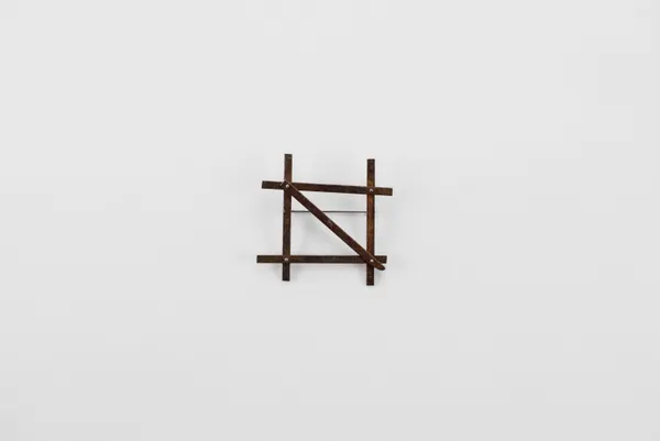 A/US Raw Brooch 01