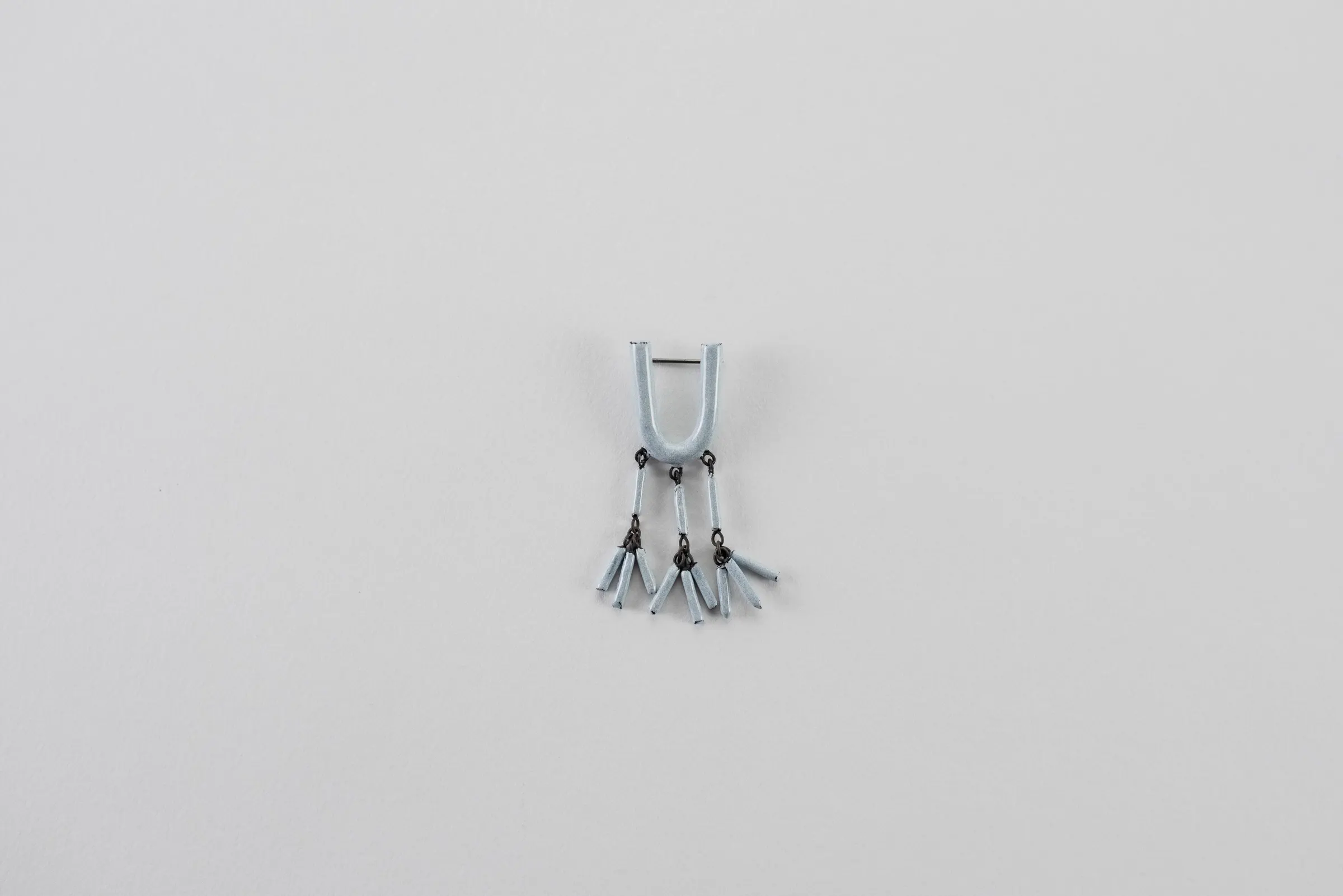 A/US Brooch 01