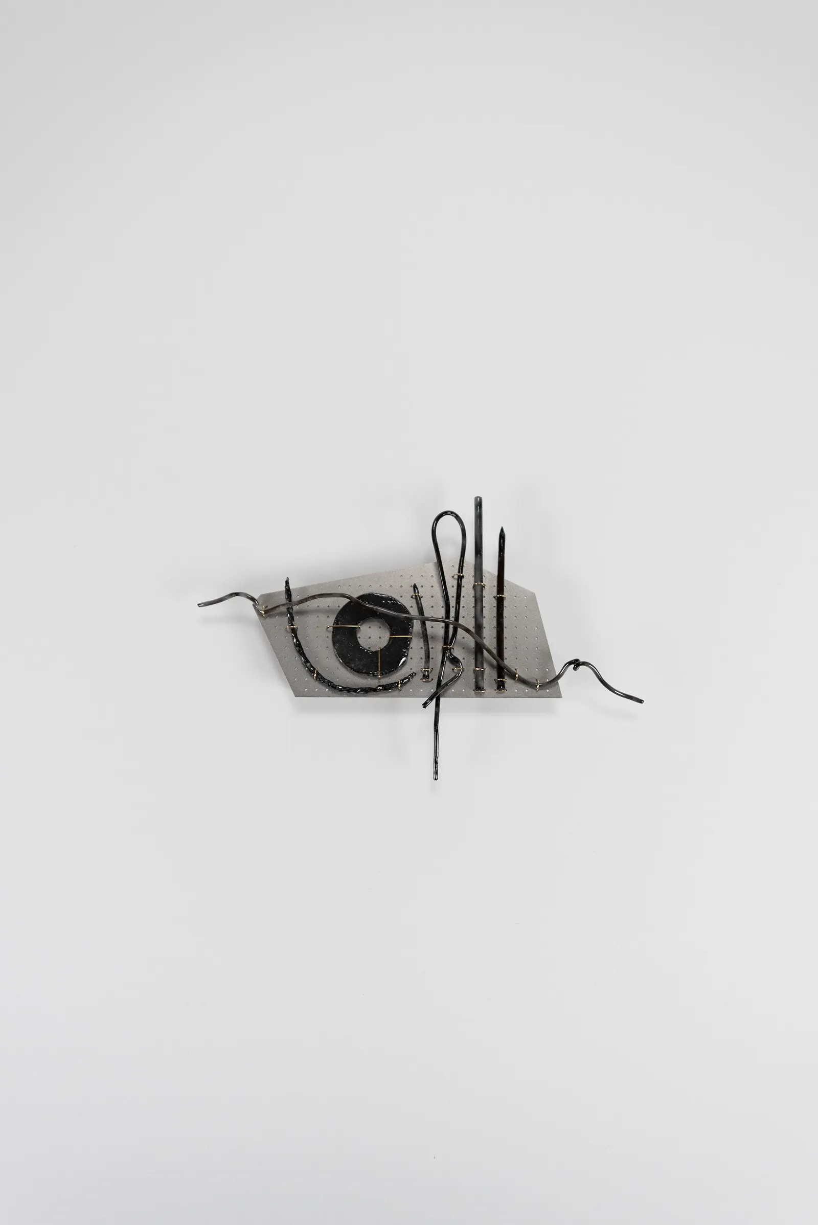 venn c (6130, 6132, 6134, 6136, 6138, 6145b, 6149, 6151) Pin — image 1 of 2
