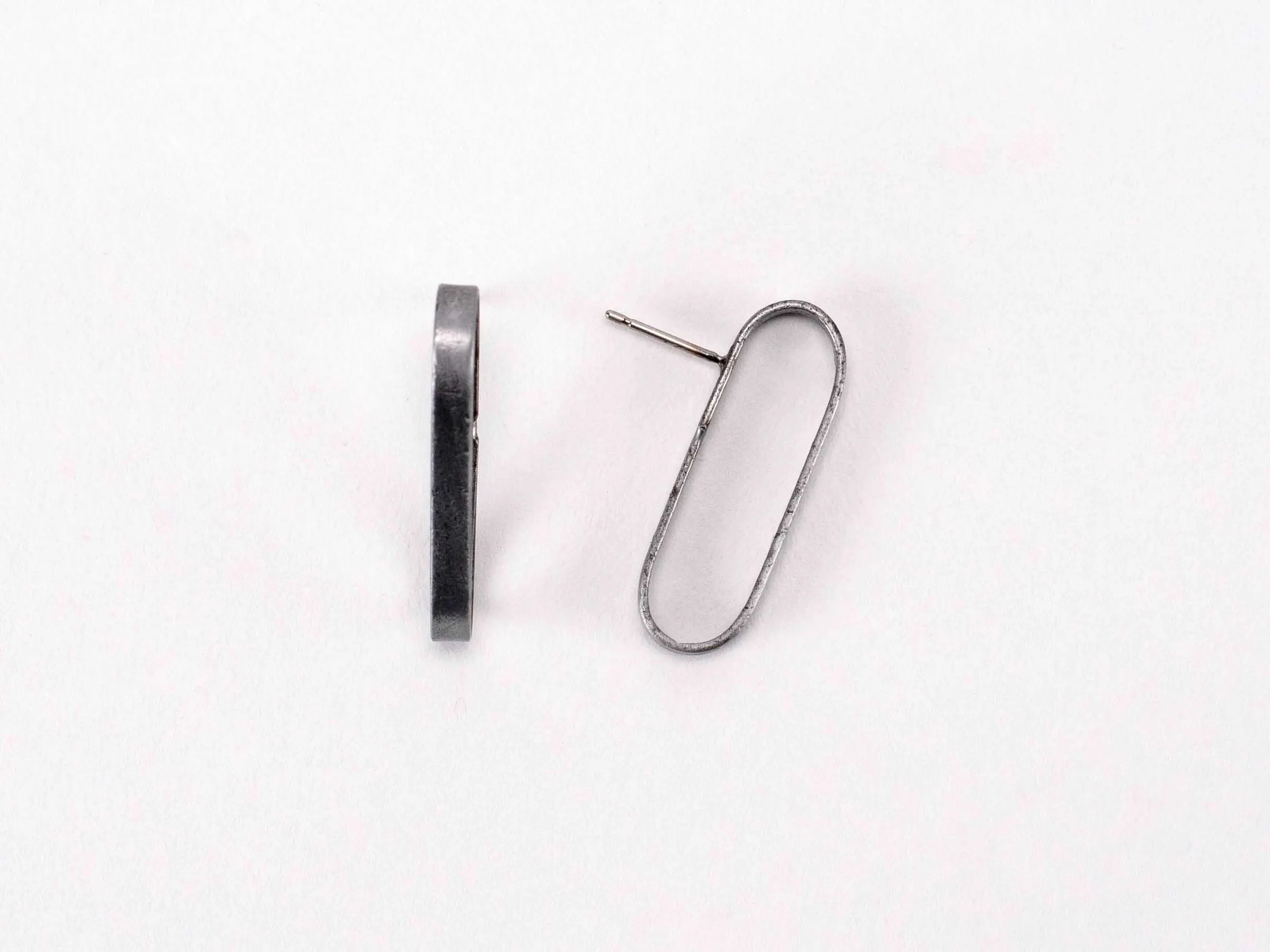 Sweeper Blade Single Link Earrings - Flat Front — image 4 of 8