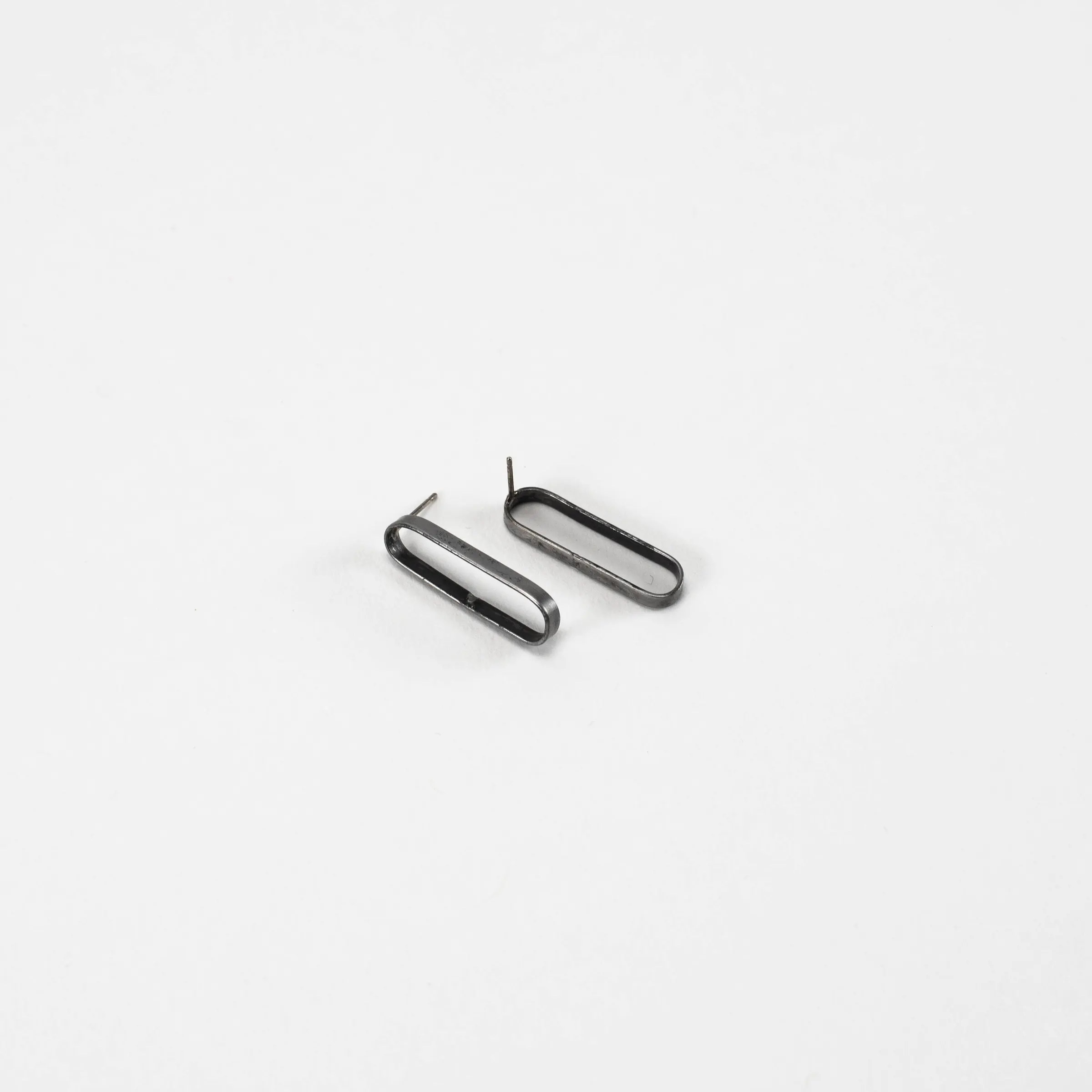 Sweeper Blade Single Link Earrings - profile — image 3 of 4