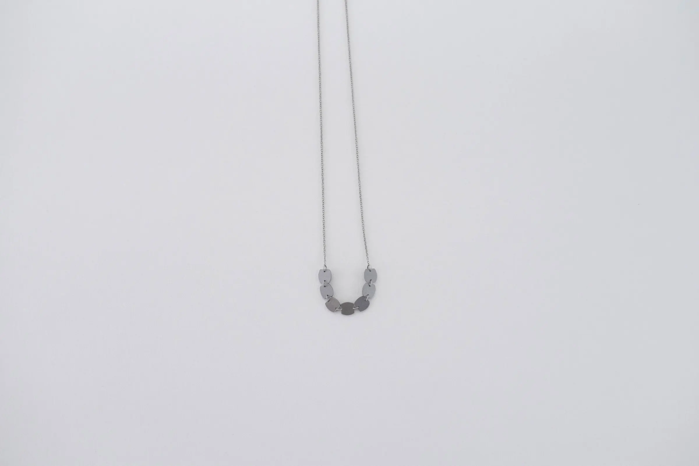 La Geometrie Barrels Chain