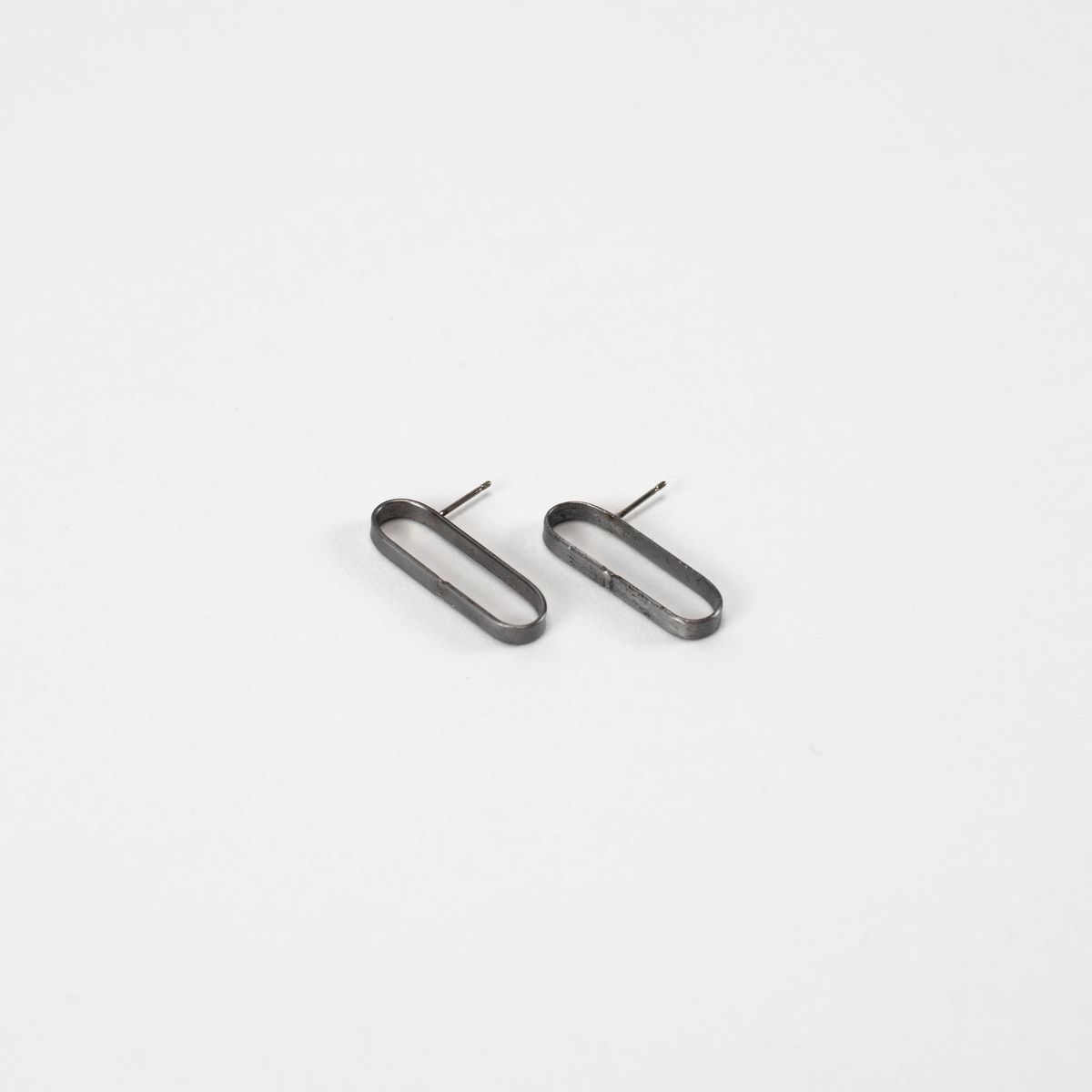 Sweeper Blade Single Link Earrings - Flat Front — image 5 of 8