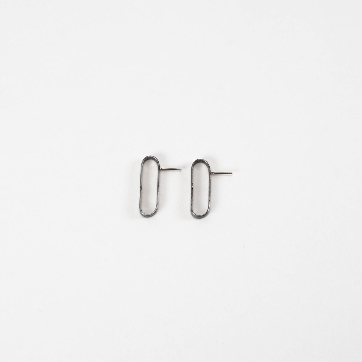 Sweeper Blade Single Link Earrings - Flat Front — image 6 of 8