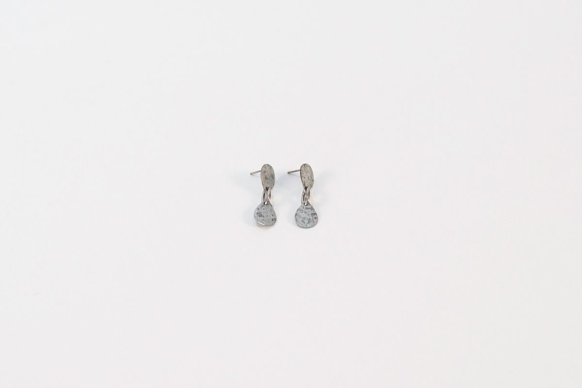 Juukan Tears Offcuts - Drop Earrings - single joining ring 1