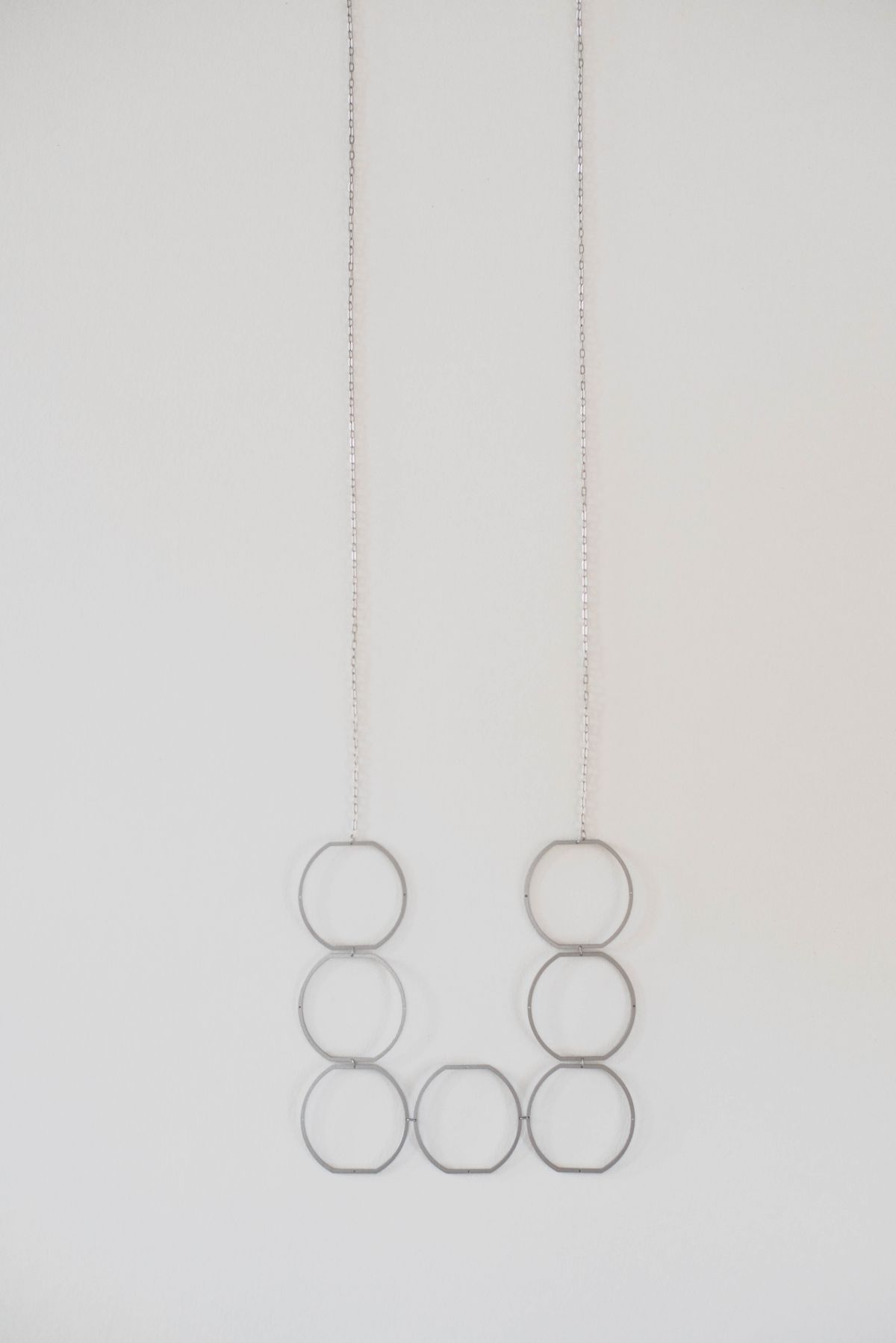 La Geometrie Plan Neckpiece 01