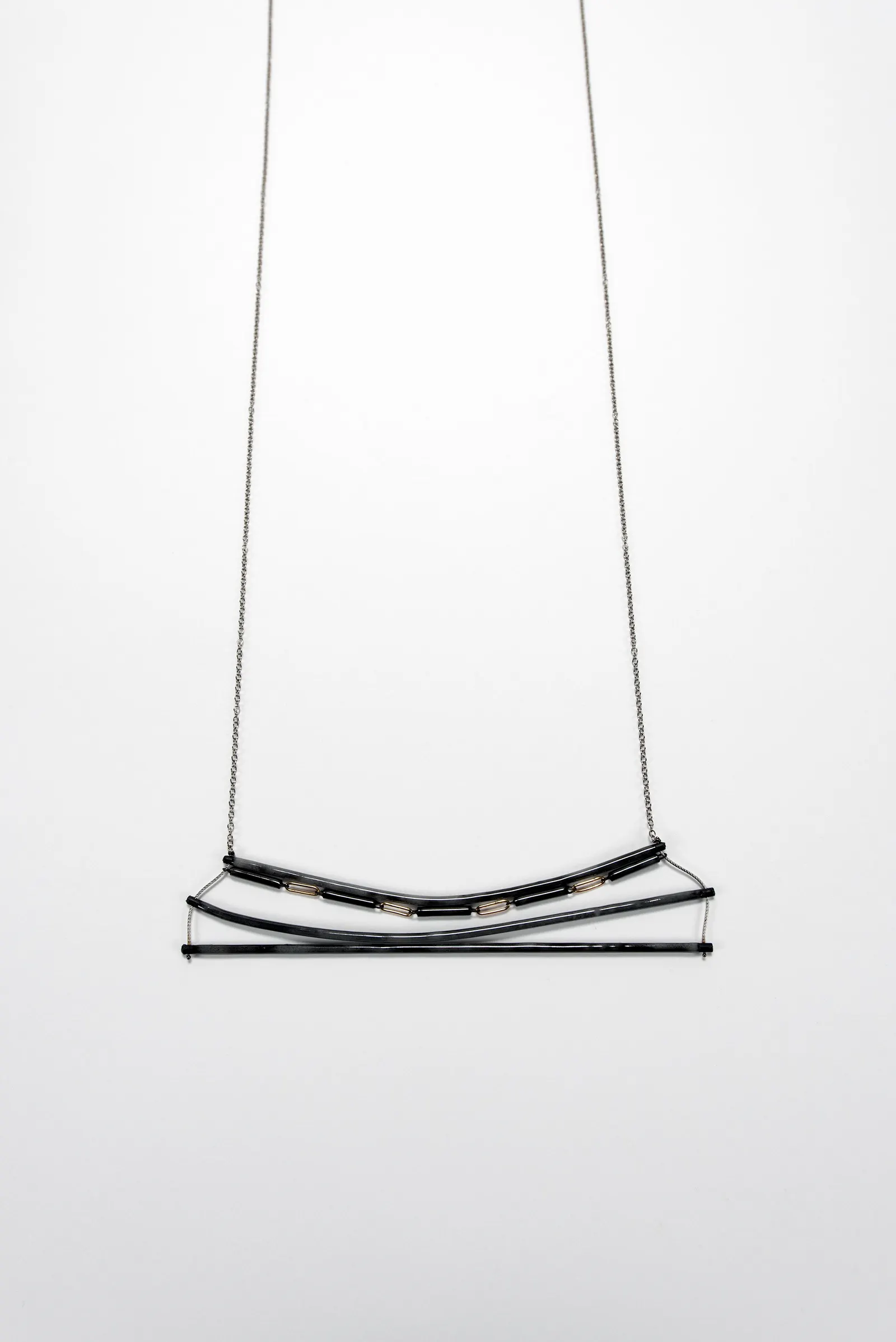 5825 Neckpiece