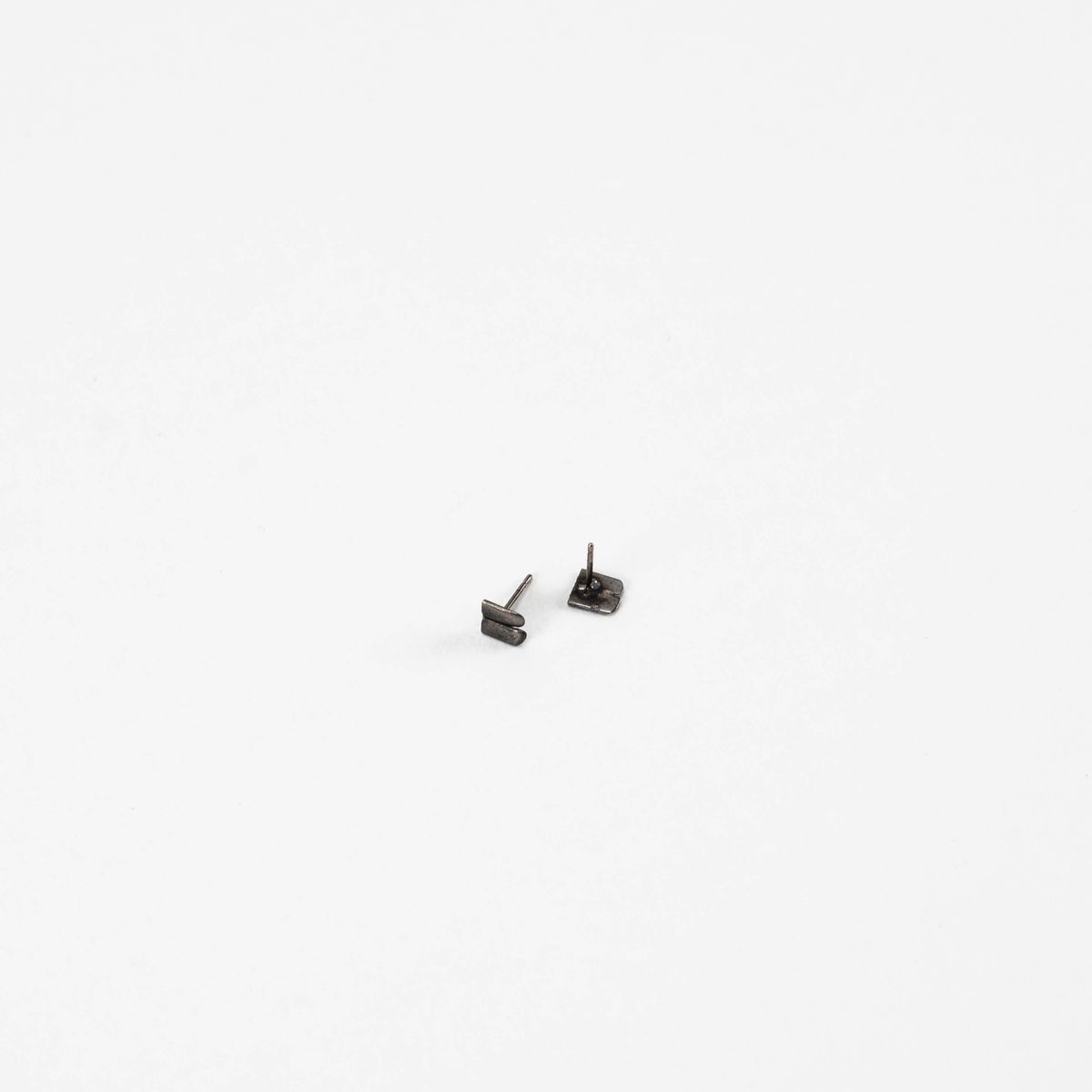 Sweeper Blade Duo End Earrings — image 2 of 4