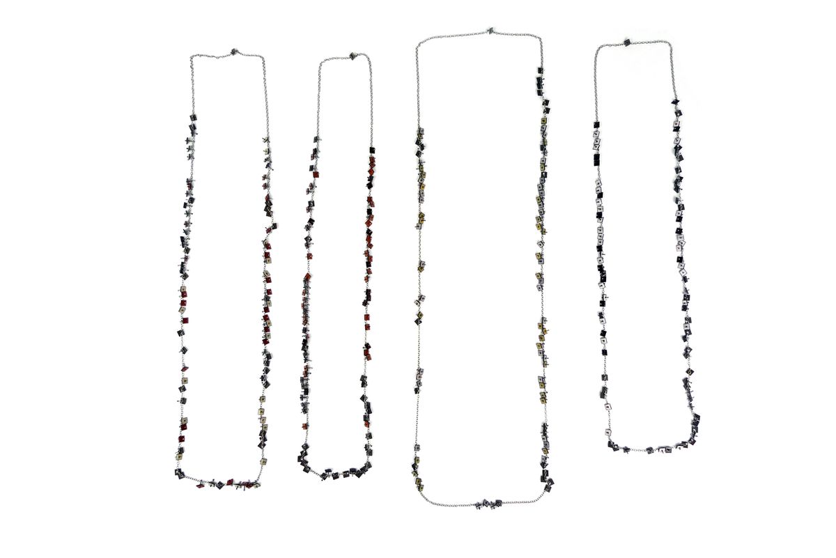 social unit * (-) necklace — image 3 of 5
