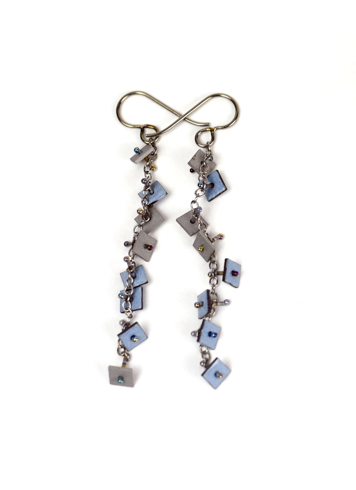 no - earrings — image 2 of 2