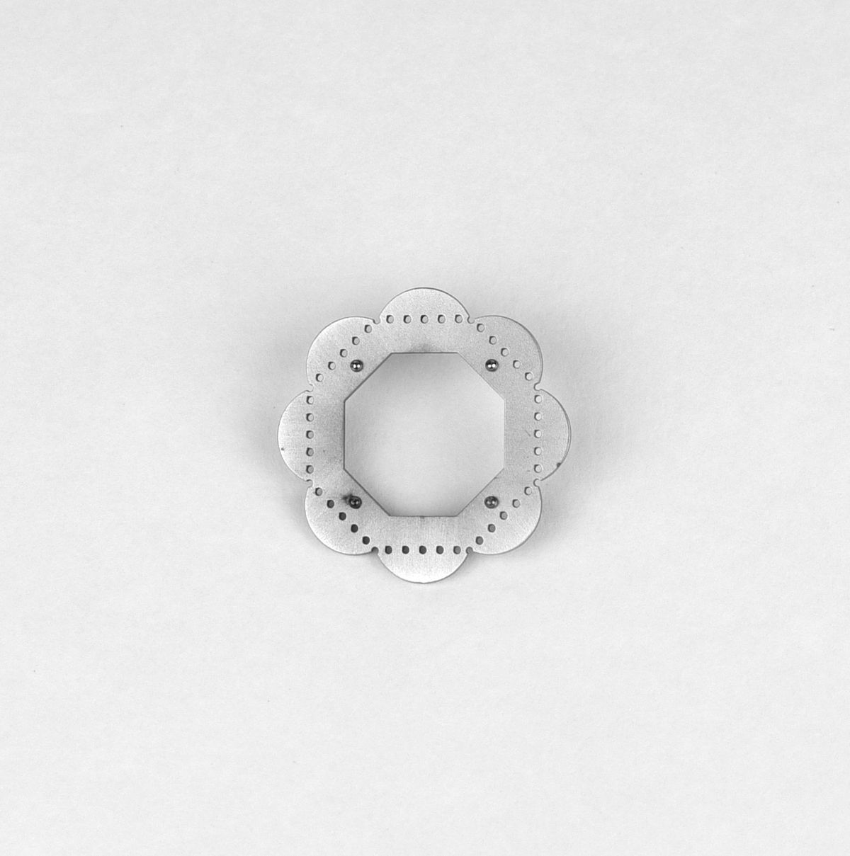 Wreath Pin