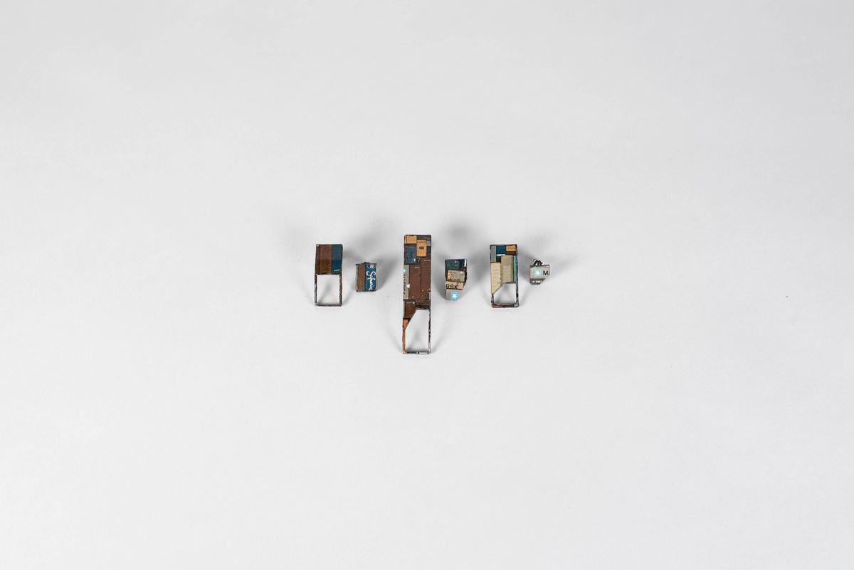 Contain Earrings 02 — image 2 of 2