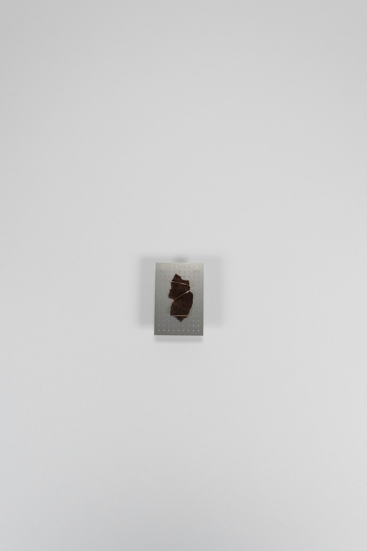 5811 PIn — image 1 of 2