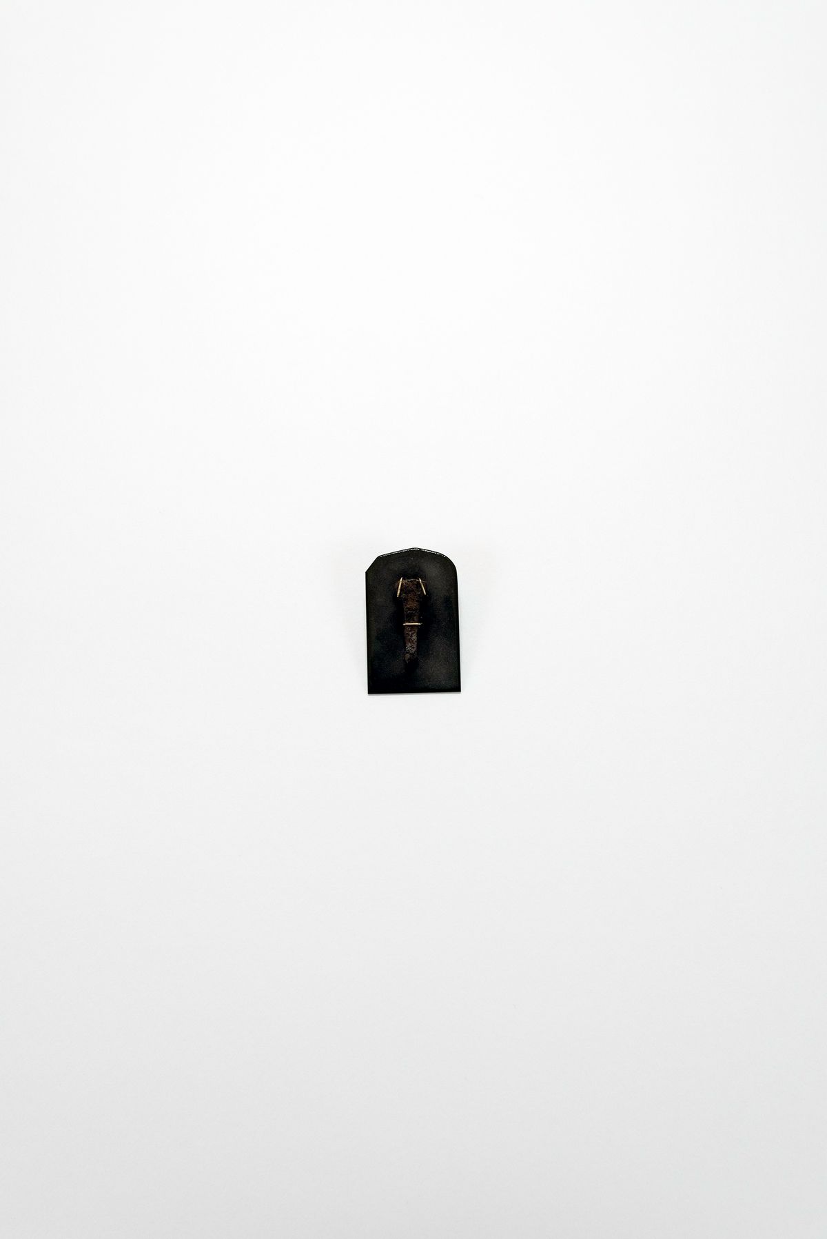 6016a PIn — image 1 of 2