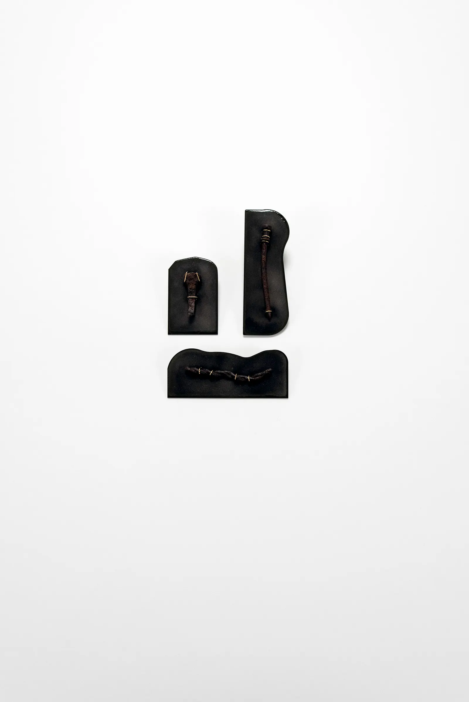 6093 Brooch — image 2 of 2