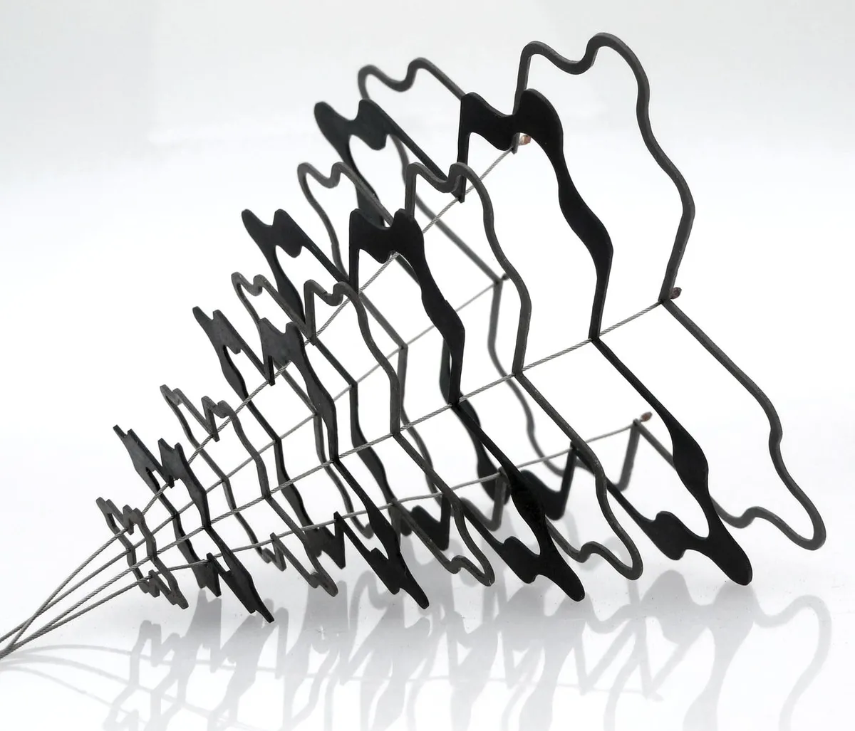 Planar Iteration 1 — image 3 of 3