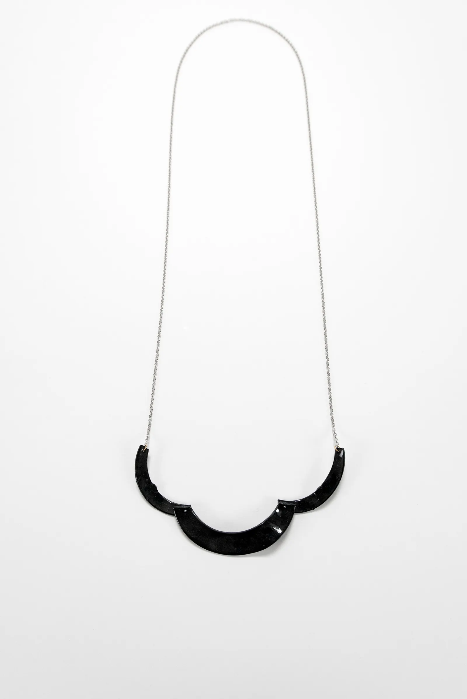 5869 Neckpiece
