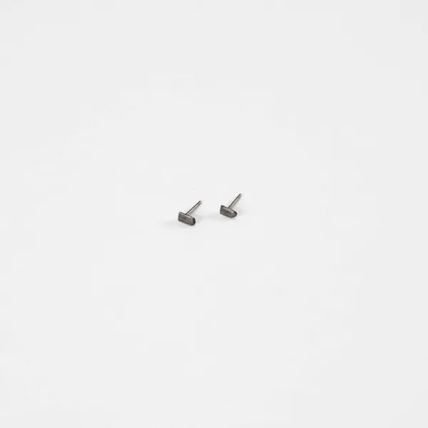 Sweeper Blade Solo End Earrings