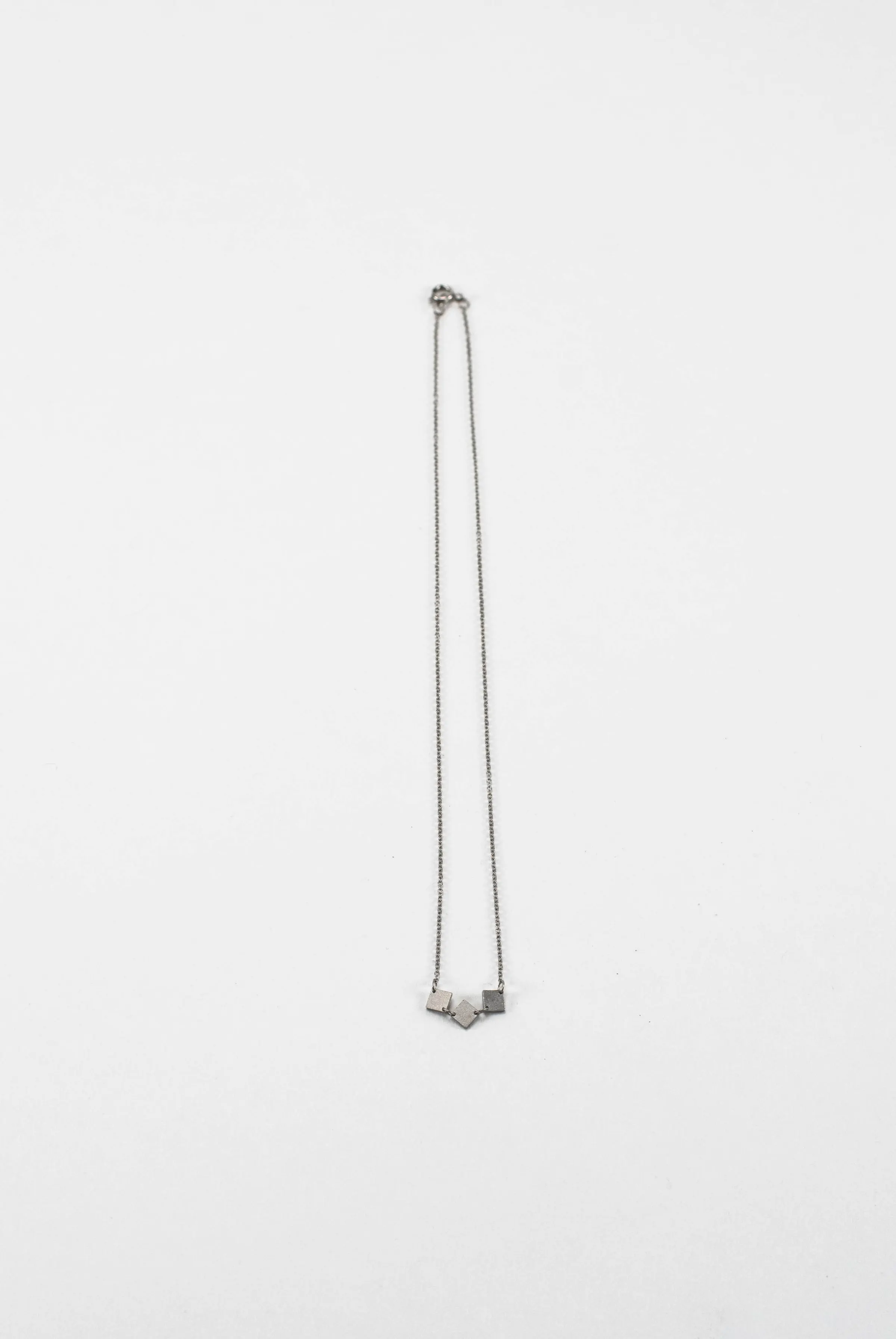 La Geometrie 3 Square Neckpiece