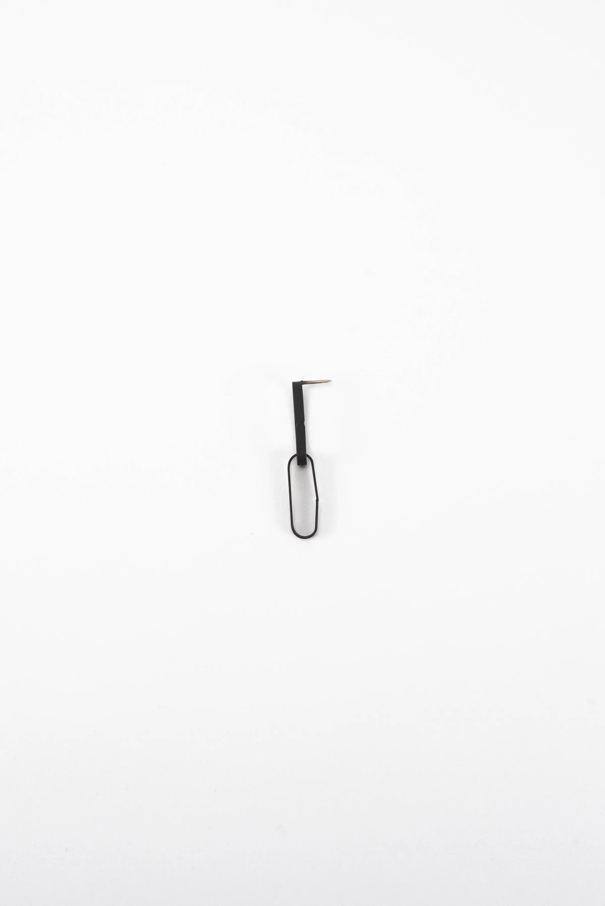 Sweeper Blade 2-Link Pin — image 1 of 3