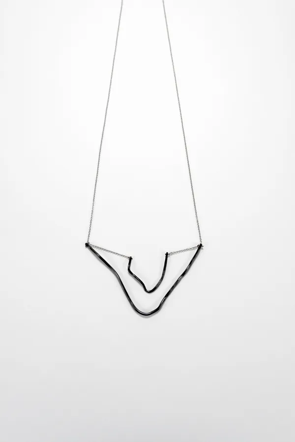 5992 Neckpiece
